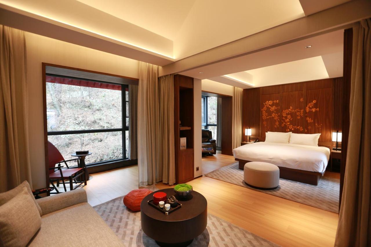 Wudang Mountain The Yew House Wudangshan Quarto foto